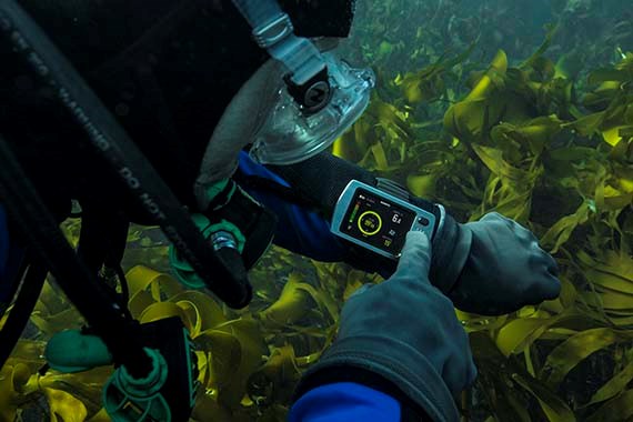 Suunto EON Steel gains recognition – wins both 2016 Tauchen Award and DIVER Award