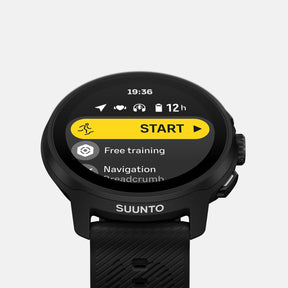 Suunto Run All Black con correa de silicona